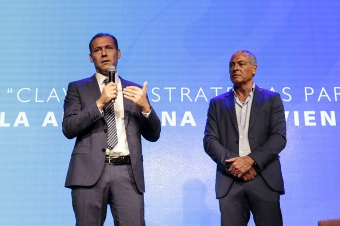 Se realiza en Neuquén una jornada sobre la actualidad política y económica del país