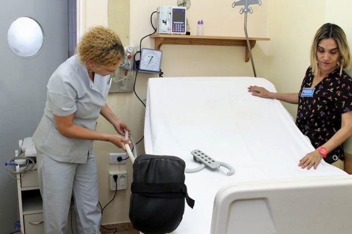 Se adquirieron seis camas de Trabajo de Parto, Parto y Recuperación