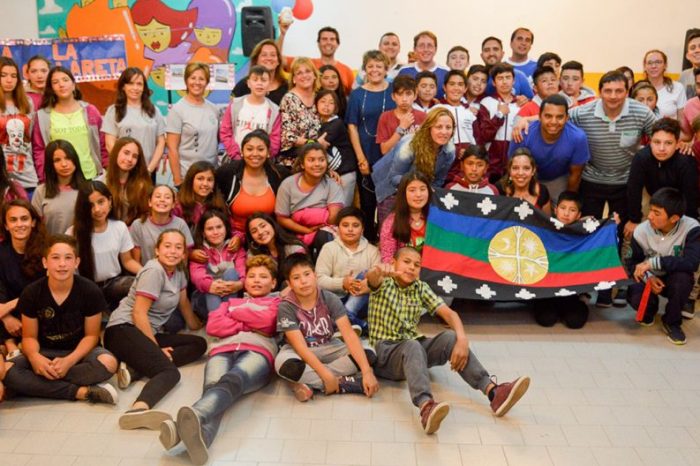 Chicos y chicas de escuelas de Neuquén y Santa Fe visitaron el Centro Nayahue
