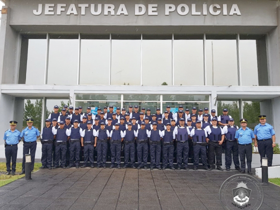 La Policial del Neuquén lanzó el operativo verano y fiestas en el Área Capital