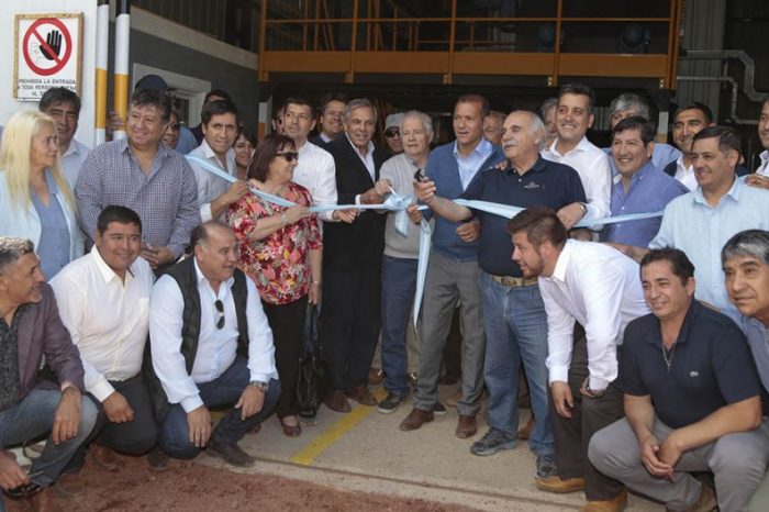 Gutiérrez inauguró la planta de secado del aserradero de Corfone en Abra Ancha