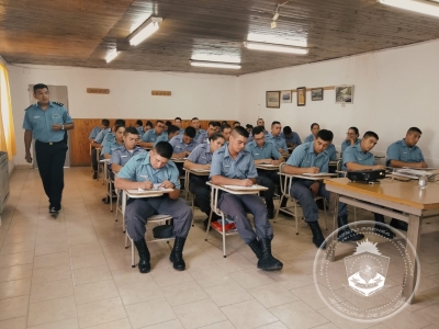 Importante capacitación al personal policial en "Identificación de sustancias peligros"