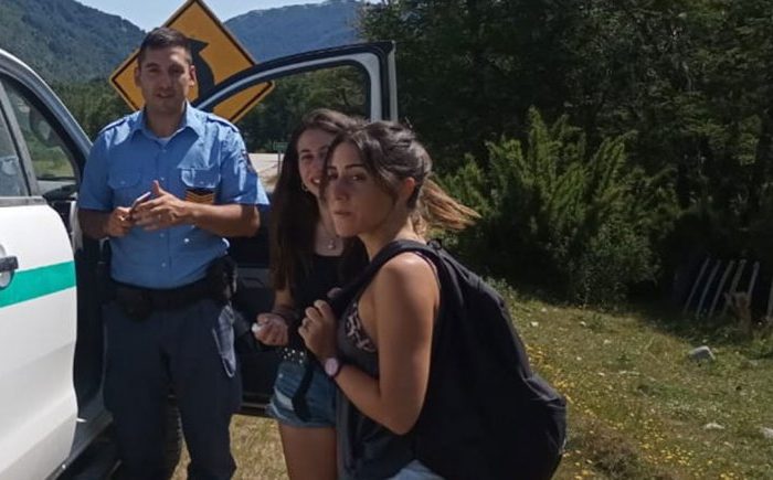 Hallaron a las jóvenes turistas desaparecidas en Siete Lagos