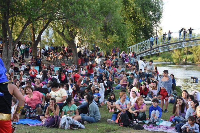 Finalizó con total éxito la Fiesta del Río Chimehuín