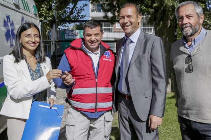 Gutiérrez entregó vehículos para el Sistema Público de Salud