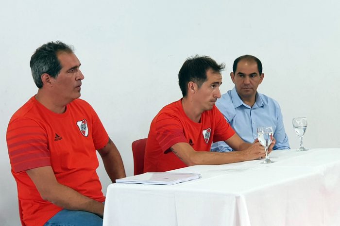 Presentaron la Escuela Oficial de Fútbol River Plate que funcionará en Neuquén
