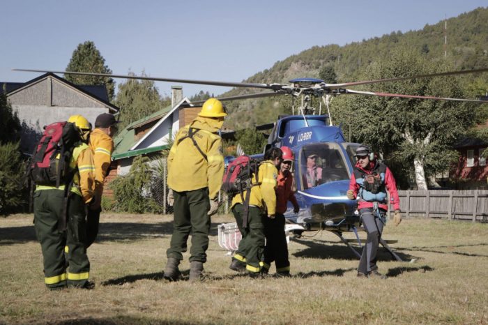 Personal del Parque Nacional Lanín tuvieron que asistir a dos personas en el Volcán Lanín