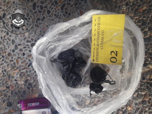 Cutral Có: Un demorado con estupefacientes en su poder