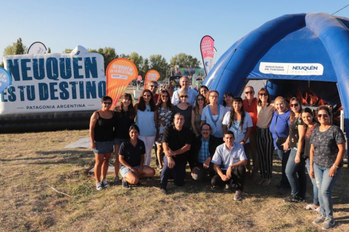 Toda la oferta turística en la Fiesta de la Confluencia