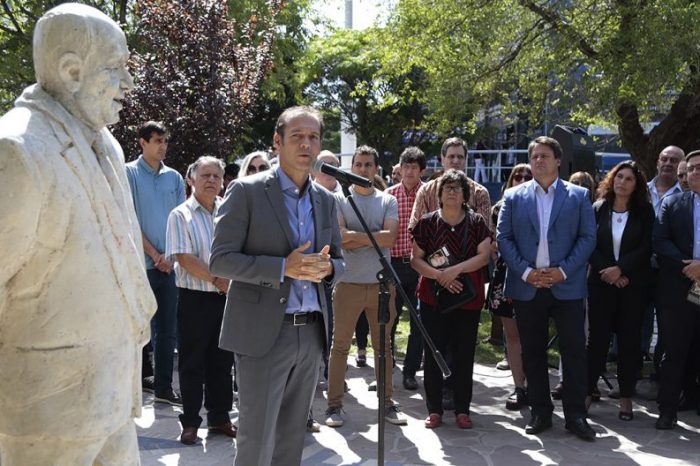 Gutiérrez asistió al homenaje por el natalicio de Felipe Sapag