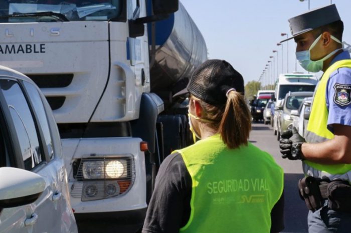 Restringen la circulación de camiones extranjeros por la provincia
