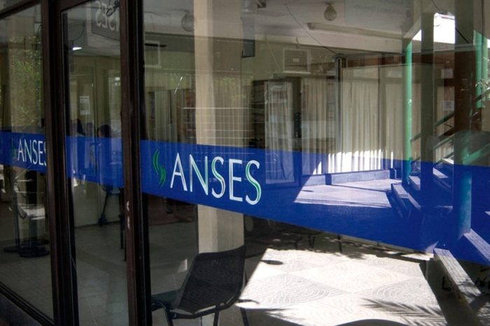 Ingreso Familiar de Emergencia: más de 900.000 preinscriptos en las primeras 11 horas