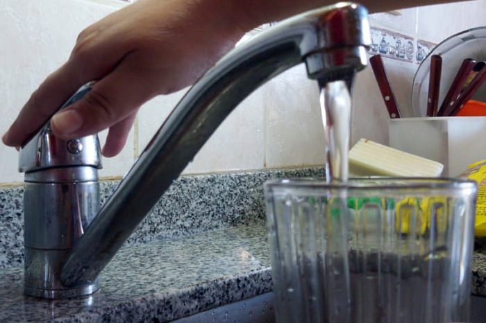 EPAS solicita optimizar el uso del agua y suspende atención al público
