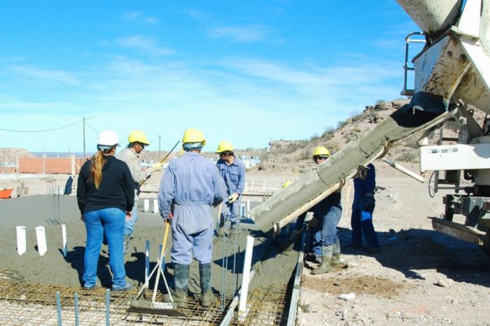 Buscan incluir la perspectiva de género en el ámbito de la construcción