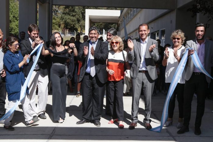 Gutiérrez inauguró el ciclo lectivo 2020 en San Martín de los Andes