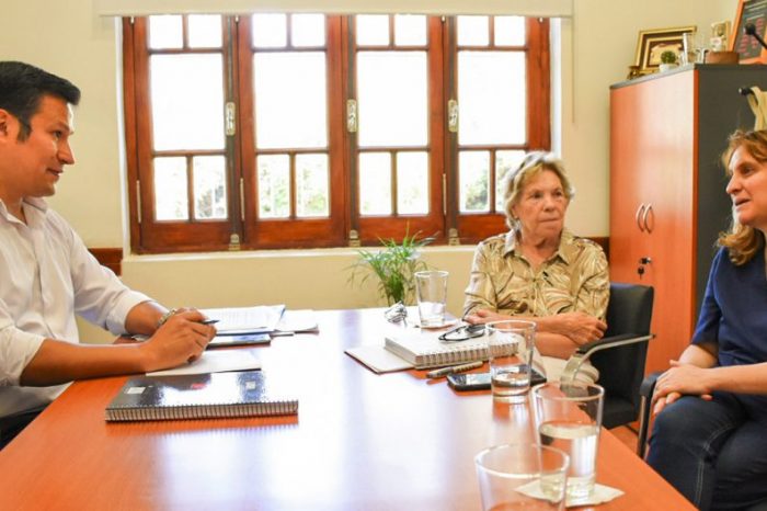 Provincia coordinará que Luncec llegue a los gobiernos locales con el mamógrafo móvil
