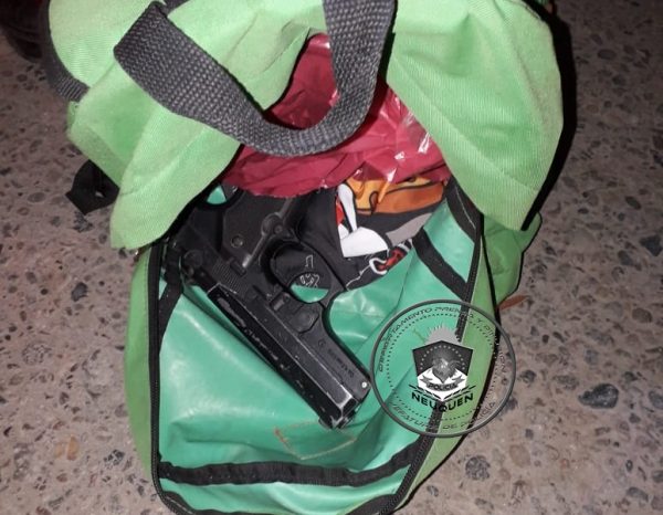 Secuestraron un arma de fuego tras presunto robo