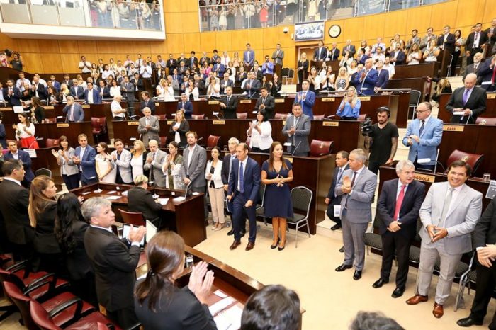 Estos son los proyectos de ley que presentó Gutiérrez hoy en Legislatura