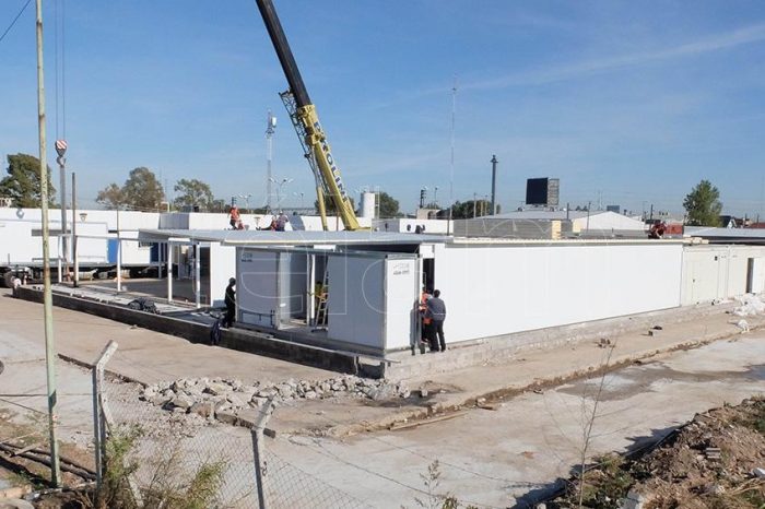 Agilizan obras en centros de salud para agregar más de 2.300 camas de internación