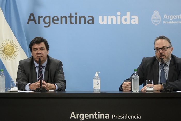 El Gobierno lanzó un paquete de medidas para empresas y monotributistas