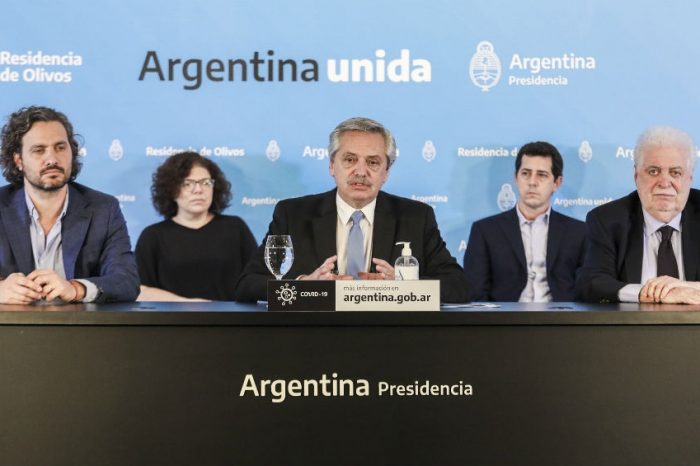 El Gobierno nacional prolongó el aislamiento hasta el 10 de mayo y habilitó las salidas breves facultando a las jurisdicciones a establecer el otorgamiento de los permisos