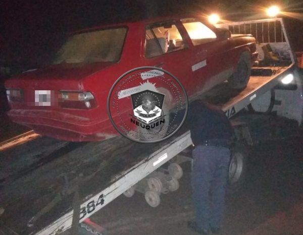 Lo demoraron con drogas en su poder y le secuesntran el  vehiculo en la capital neuquina