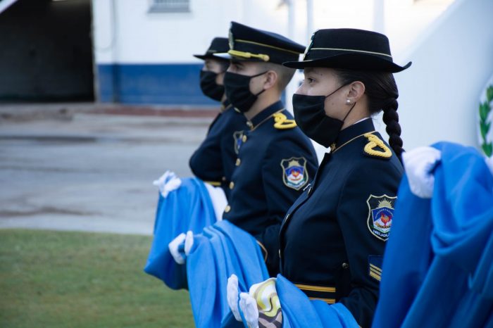 Formación por el 63° Aniversario de la Policía del Neuquén