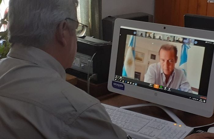 Corazini mantuvo una teleconferencia con el Gobernador y otros intendentes