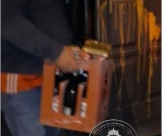 Vendian bebidas alcoholicas y no estaba habilitado para tal fin