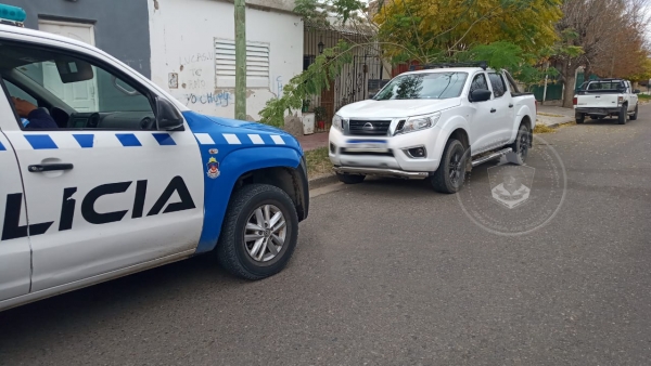 Personal Policial logró recuperar camioneta que había sido sustraída