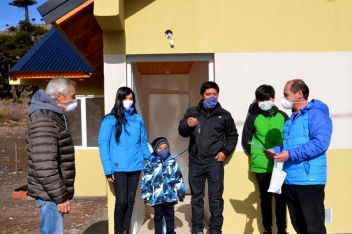 Se entregaron nueve viviendas en Caviahue