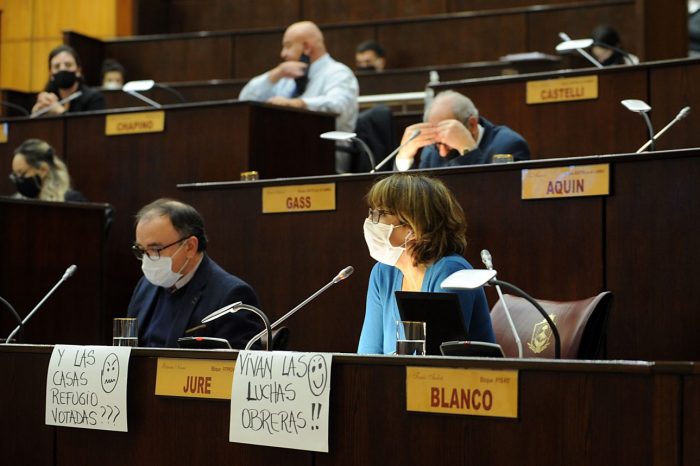 Buscan que la cartera de Seguridad informe sobre los documentos de Gendarmería vinculados al conflicto minero