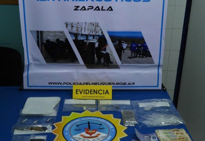 División Antinarcótico desbarató otro kiosco narco, esta vez fue en Zapala