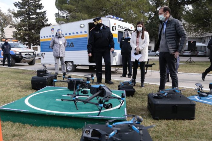 Policía recibió nuevo equipamiento para el Operativo Invierno en todo el territorio provincial