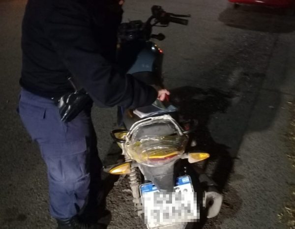 Policia recupera motocicleta com pedido de secuestro