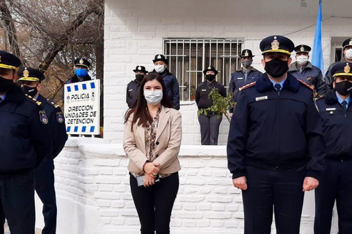 Merlo y Peralta presidieron el acto por los 25 años de la Dirección de Unidades de Detención de la provincia del Neuquén