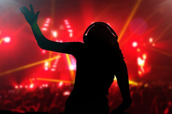 Detienen a 52 personas en una fiesta electrónica en Rosario