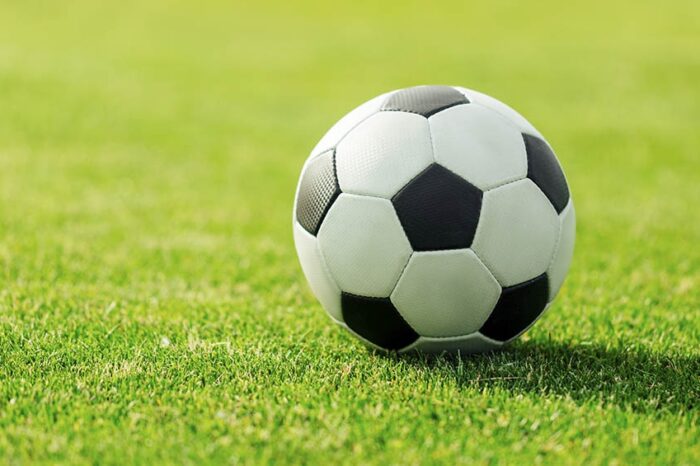 Alberto Fernández sugirió "ser muy cuidadosos" con la vuelta del fútbol