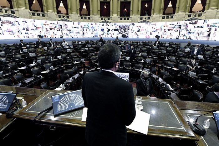 Tras la firma de acta para seguir con las sesiones virtuales, la Cámara baja continúa la actividad