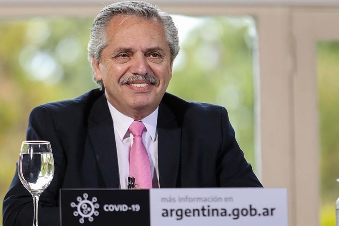 Fernández presentó un programa de obras para la Patagonia y dijo que "Argentina tiene un horizonte" tras la pandemia