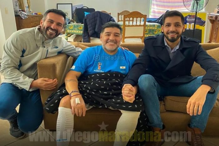 Maradona continuó con su plan de entrenamientos acompañado de sus doctores