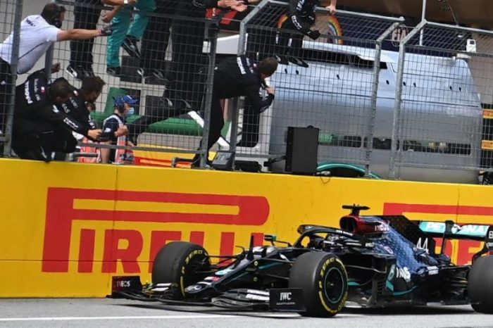 Hamilton consigue en Austria su primera victoria en la temporada