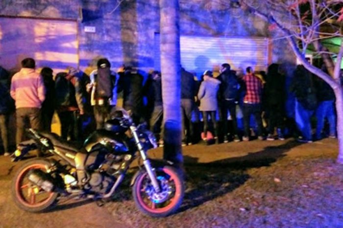 Detuvieron a unas 40 personas en una fiesta clandestina en Rosario