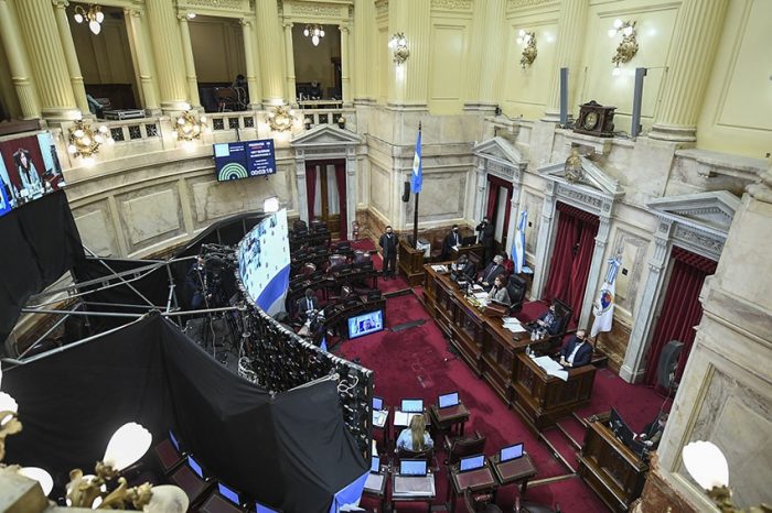 El Senado aprobó la donación de plasma, receta electrónica y una iniciativa contra la fibrosis quística