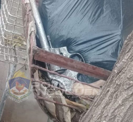 Demoran a joven armado en la vía pública
