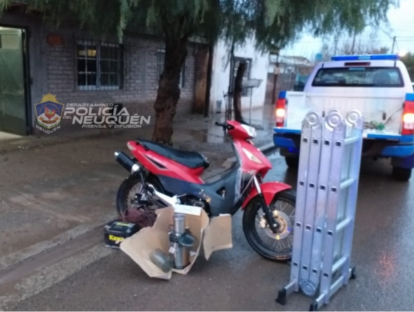 Rápido accionar policial permitió recuperar elementos robados y detener a los autores