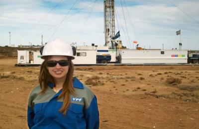 Impulsan el 12 de julio como el día provincial de la mujer petrolera