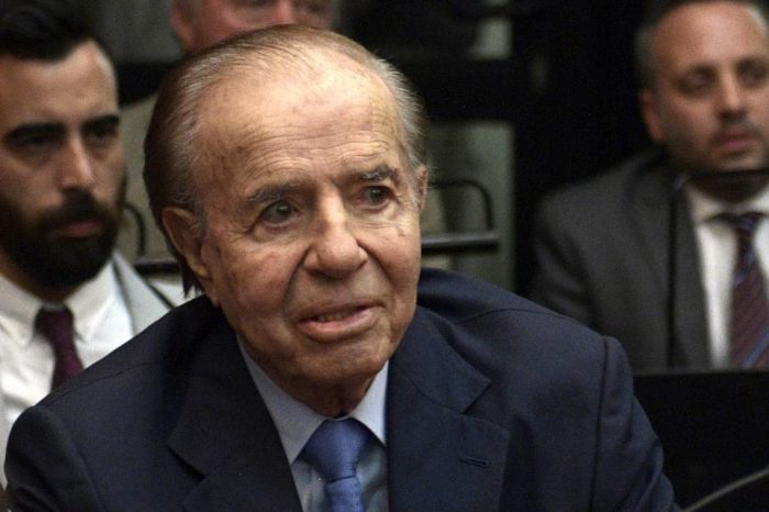 En el día de su cumpleaños número 90, volvieron a internar a Carlos Menem