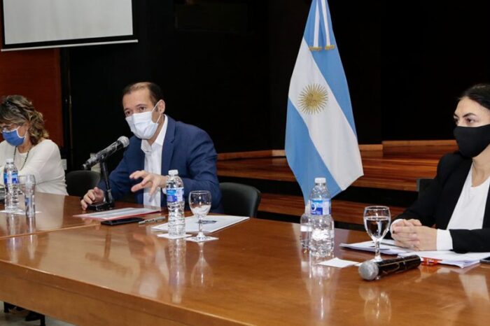 Presentan protocolo sanitario para el regreso escolar