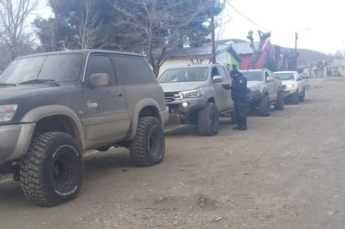 Venían en travesía 4x4, fueron demorados y custodiados hasta Zapala